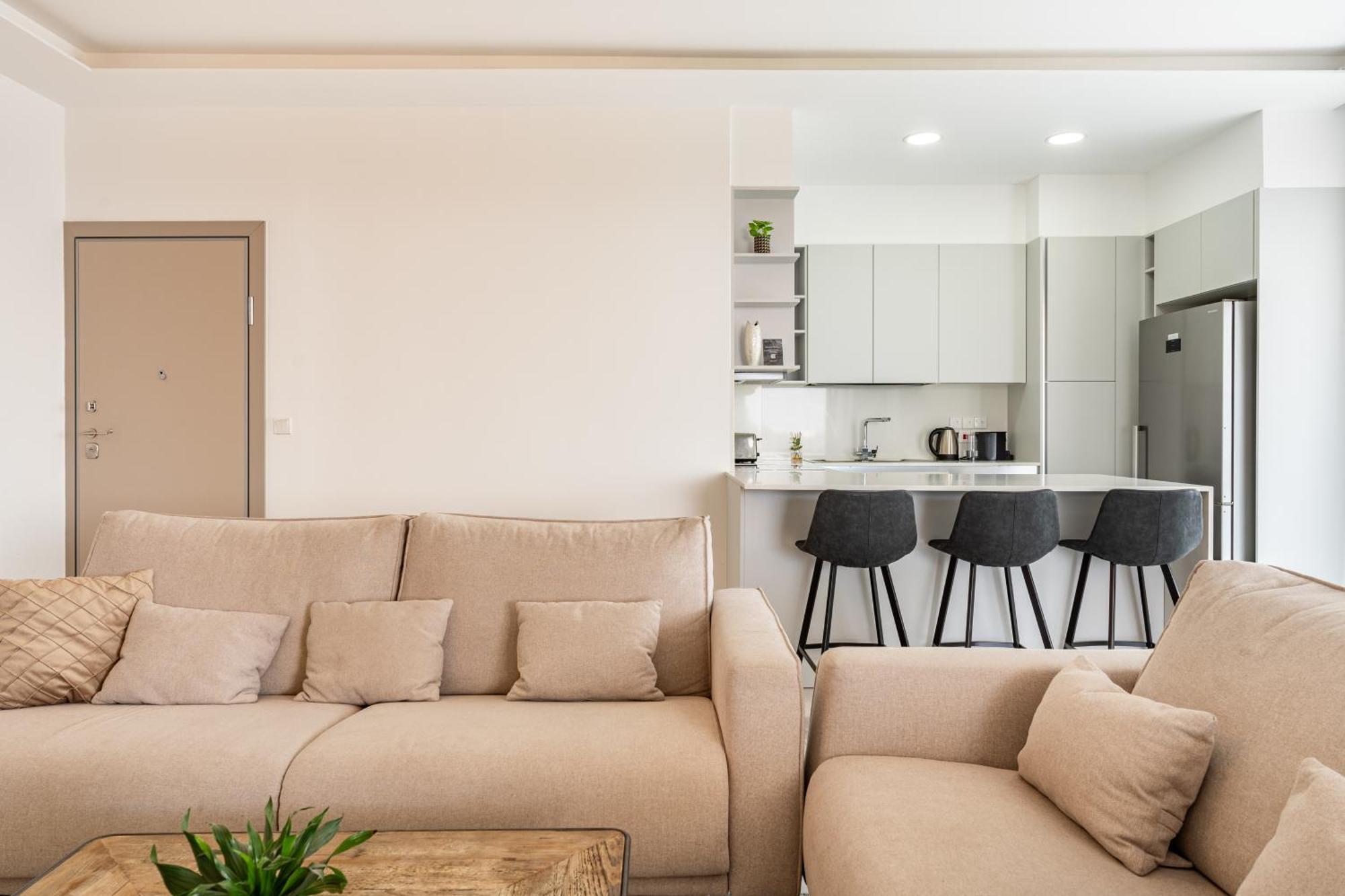 לימסול Yamas Urban Living Zakaki Pool Penthouses & Apartments מראה חיצוני תמונה