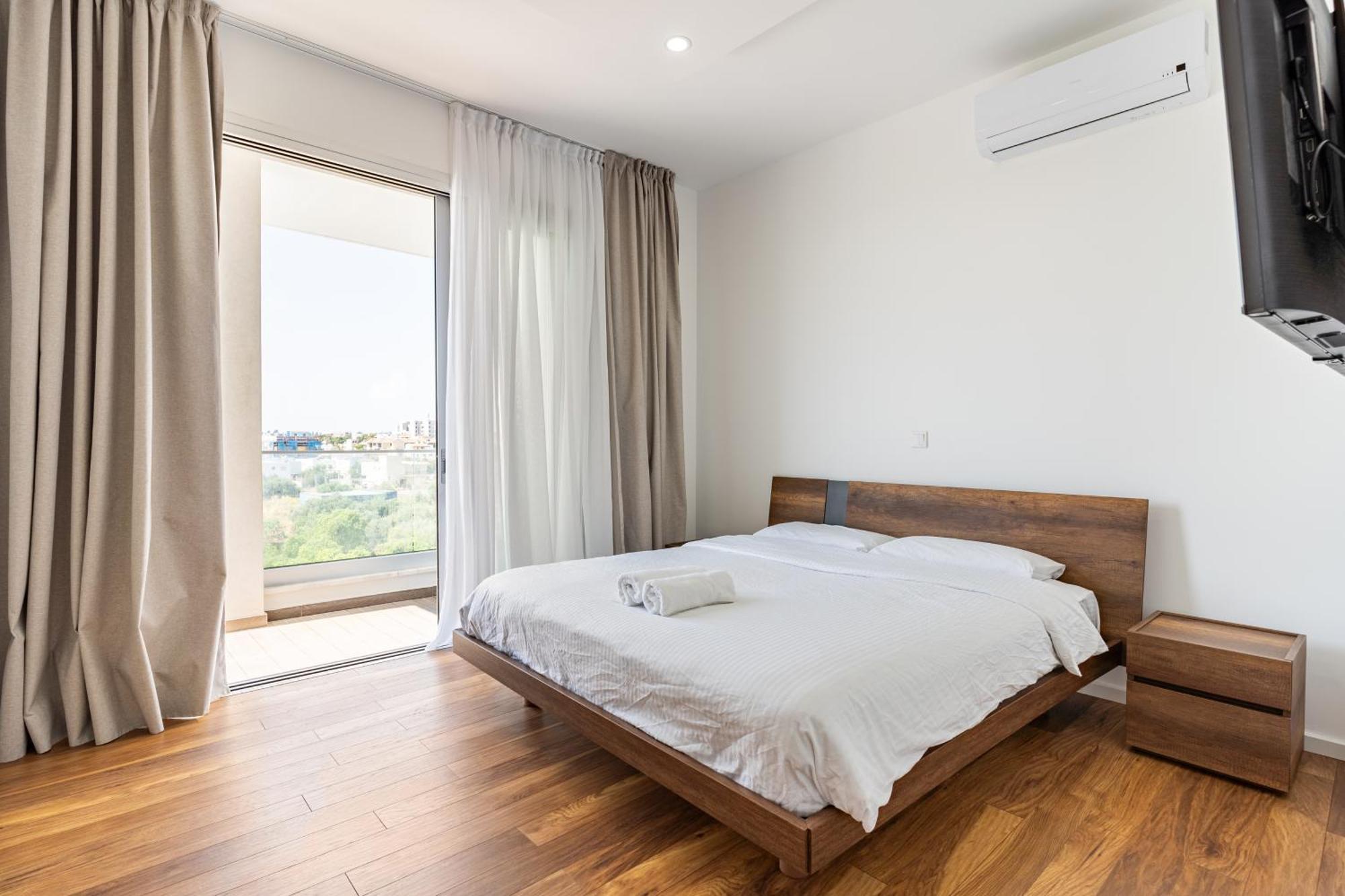 לימסול Yamas Urban Living Zakaki Pool Penthouses & Apartments מראה חיצוני תמונה