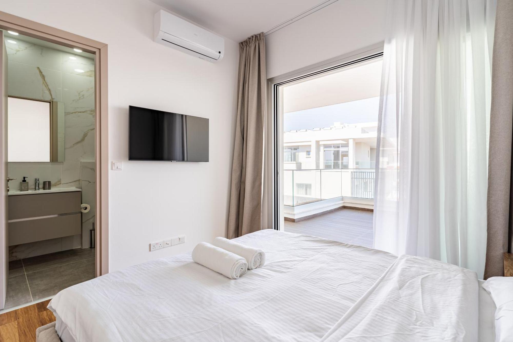 לימסול Yamas Urban Living Zakaki Pool Penthouses & Apartments מראה חיצוני תמונה