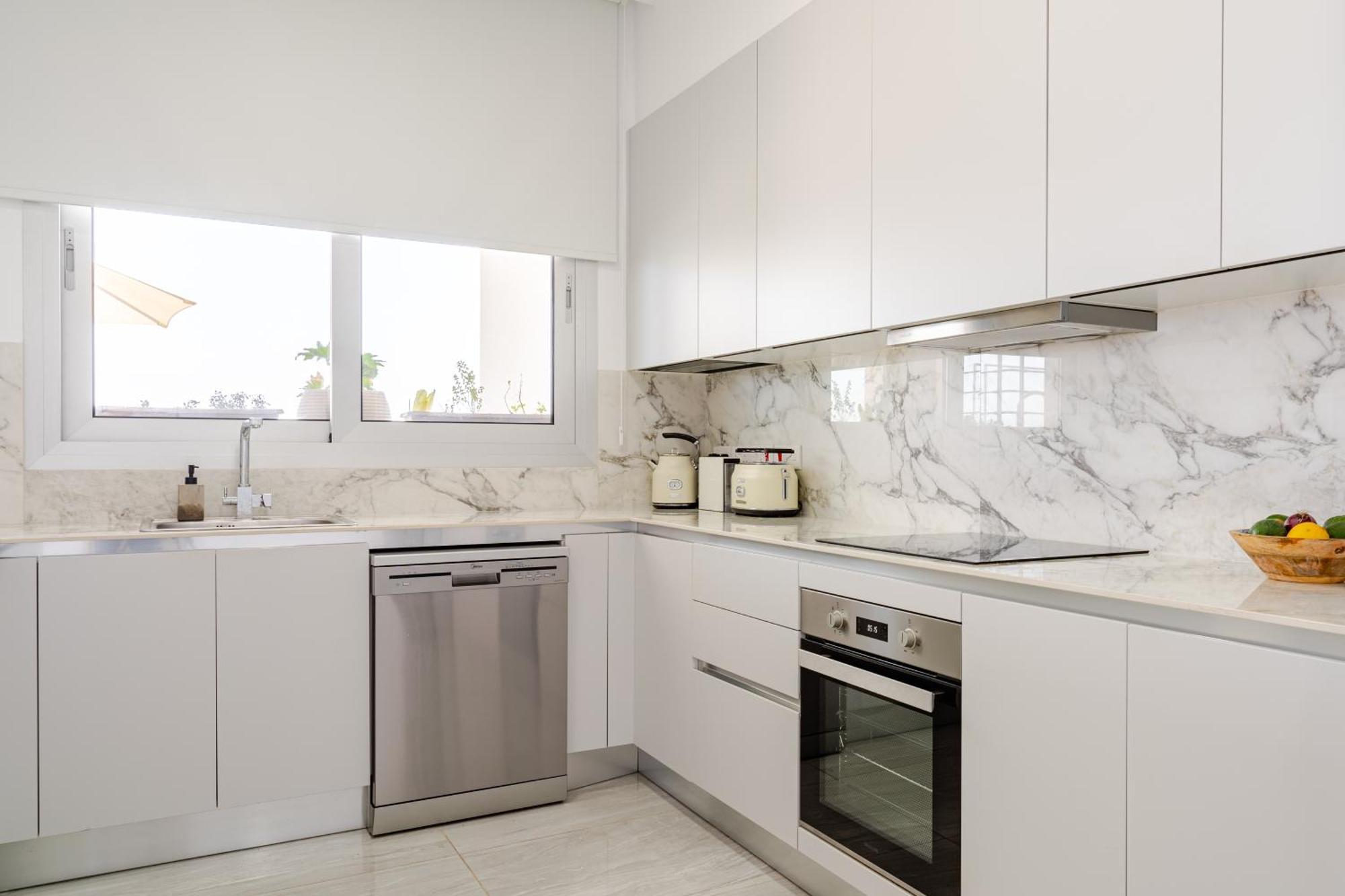 לימסול Yamas Urban Living Zakaki Pool Penthouses & Apartments מראה חיצוני תמונה
